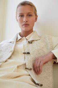Texture Vest от Helga Isager